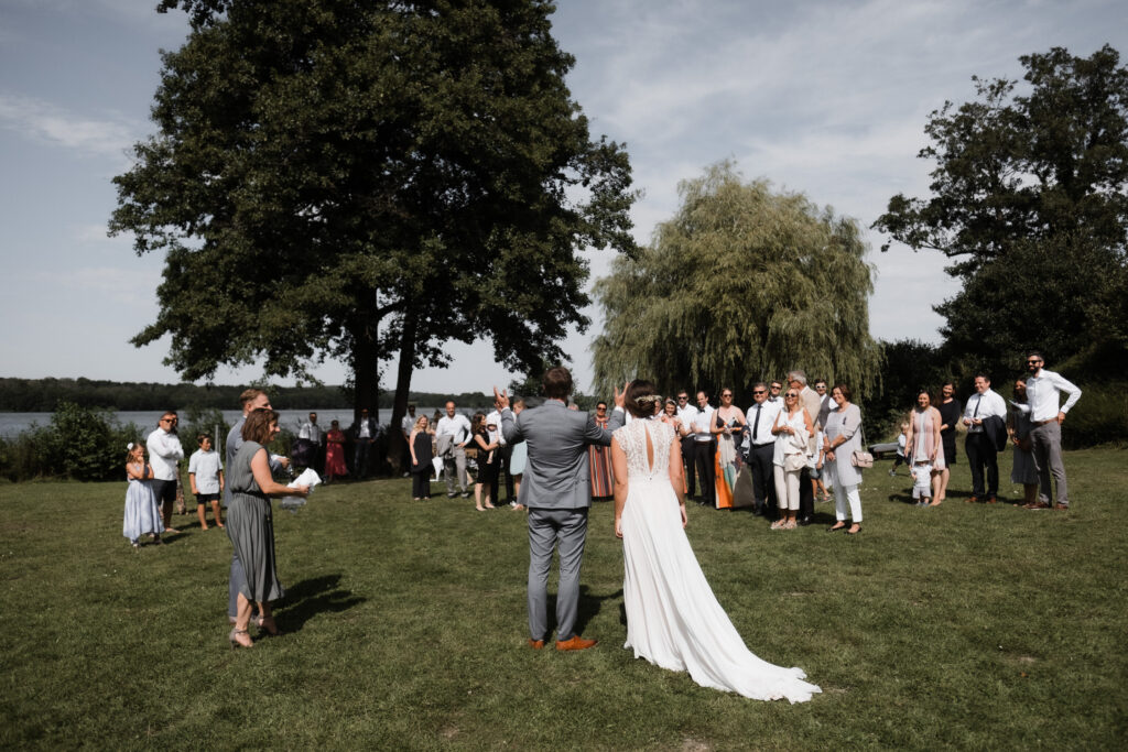 Hochzeitsfotografie Seehotel-Töpferhaus-Freie Trauung- Rede Hochzeitspaar